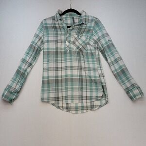 Kuhl Shirt Womens XS Green Plaid Spektra Popover Quarter Button Up Outdoor